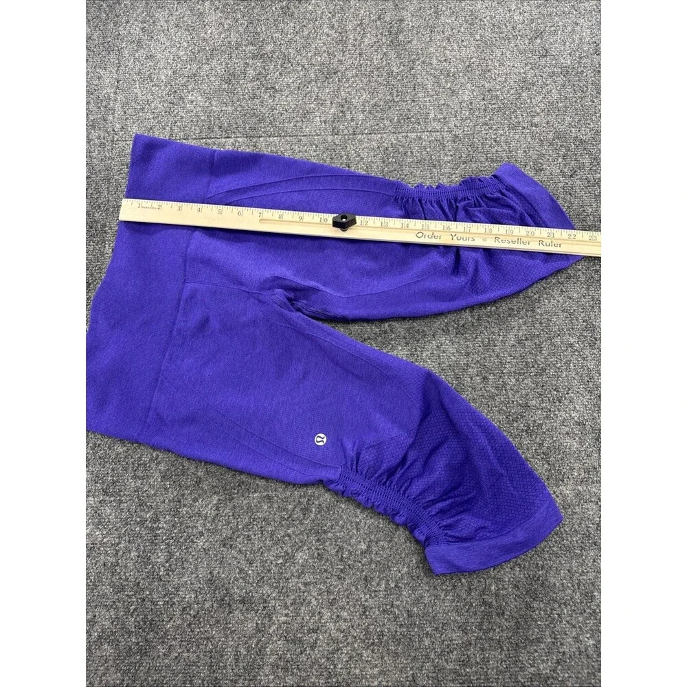Lululemon Seamless Crop Leggings Womens Size 6 Purple Ruched Mesh Yoga Capri